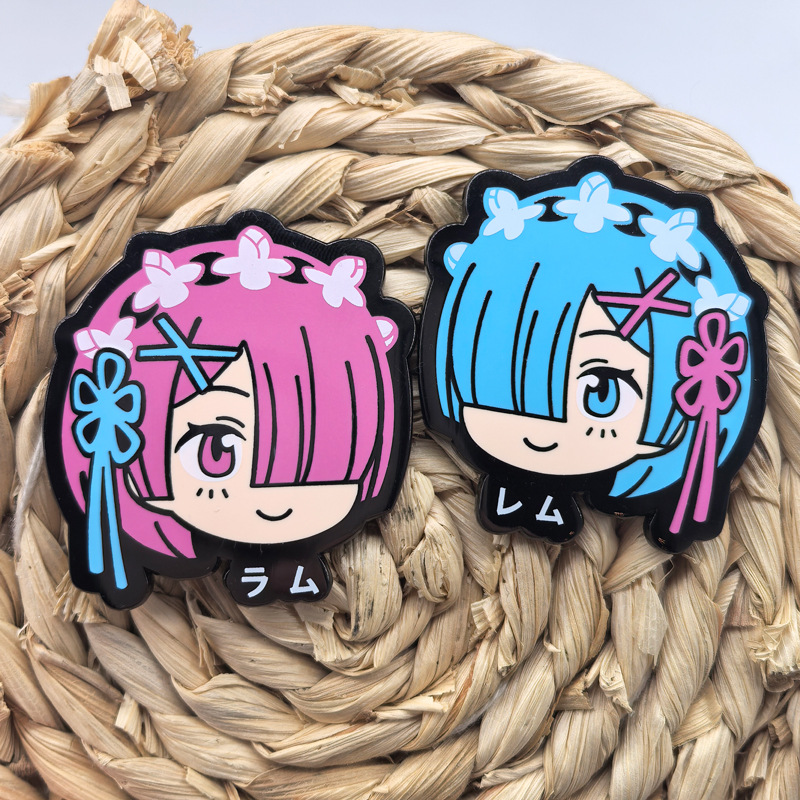 Japan Lifestyle - Ram Rem Metal Rozetleri Anime Re: